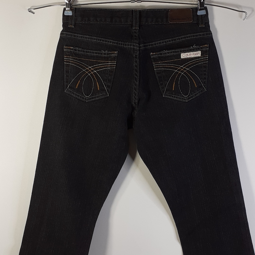 Calvin Klein Jeans Women's 4 Lean Black